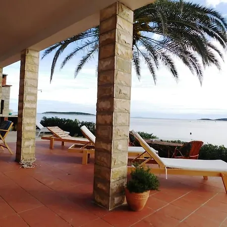House Rivi * Milna (Hvar)